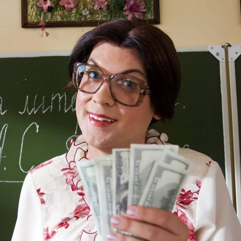👨‍🏫Сегодня в России отмечают День учителя!