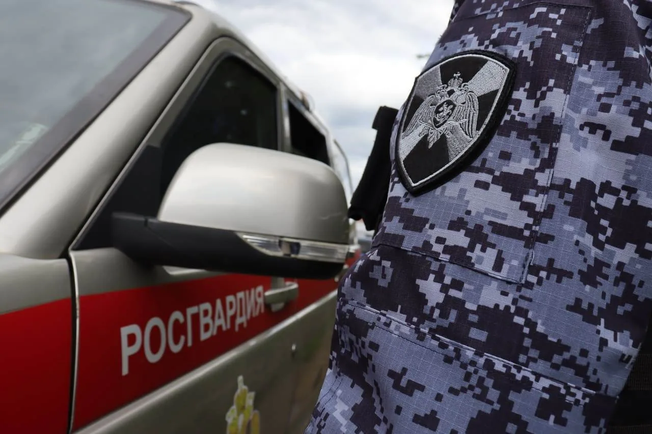 🚨Зарядились «адреналином» на уголовное дело
 
♦️В Магадане росгвардейцы пресекли попытку несанкцион