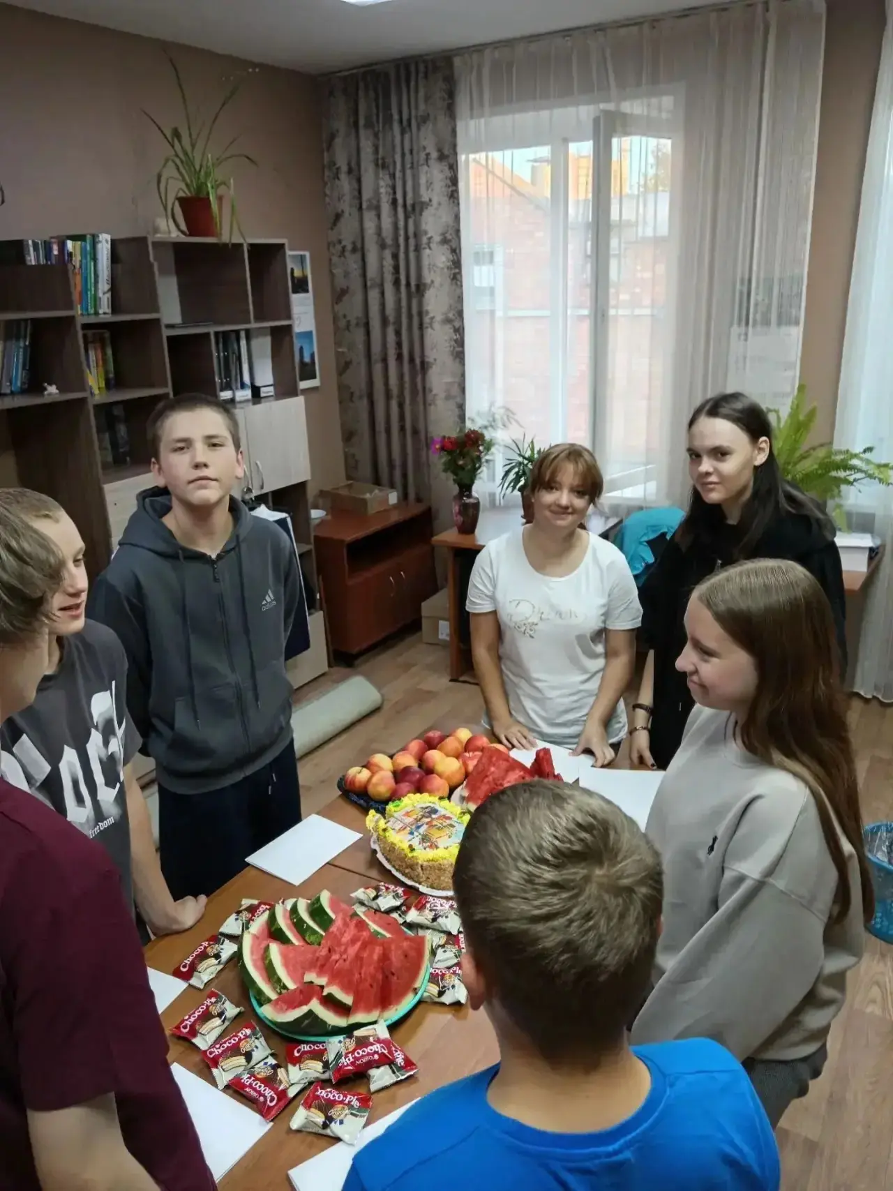 Первый учебный день наши ребята традиционно отметили семейными чаепитиями! ☕ В дружной ...