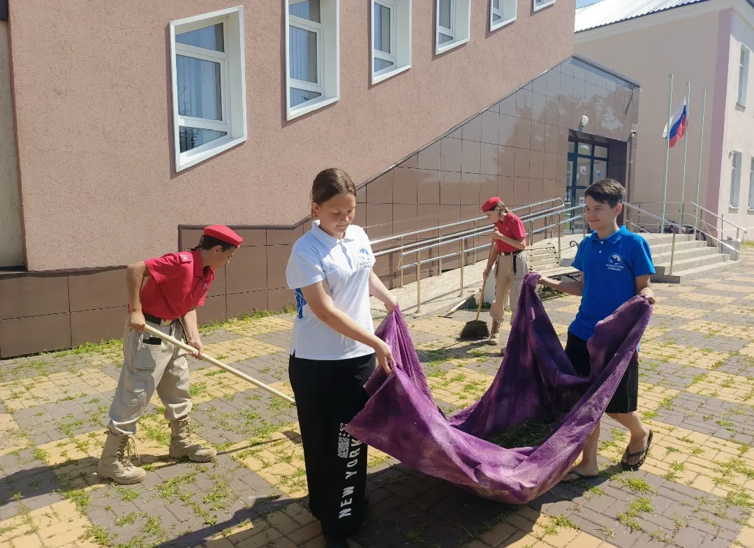 В пришкольном лагере «Солнышко» сегодня, 12 июня 2026 года, состоялась особенная патрио...