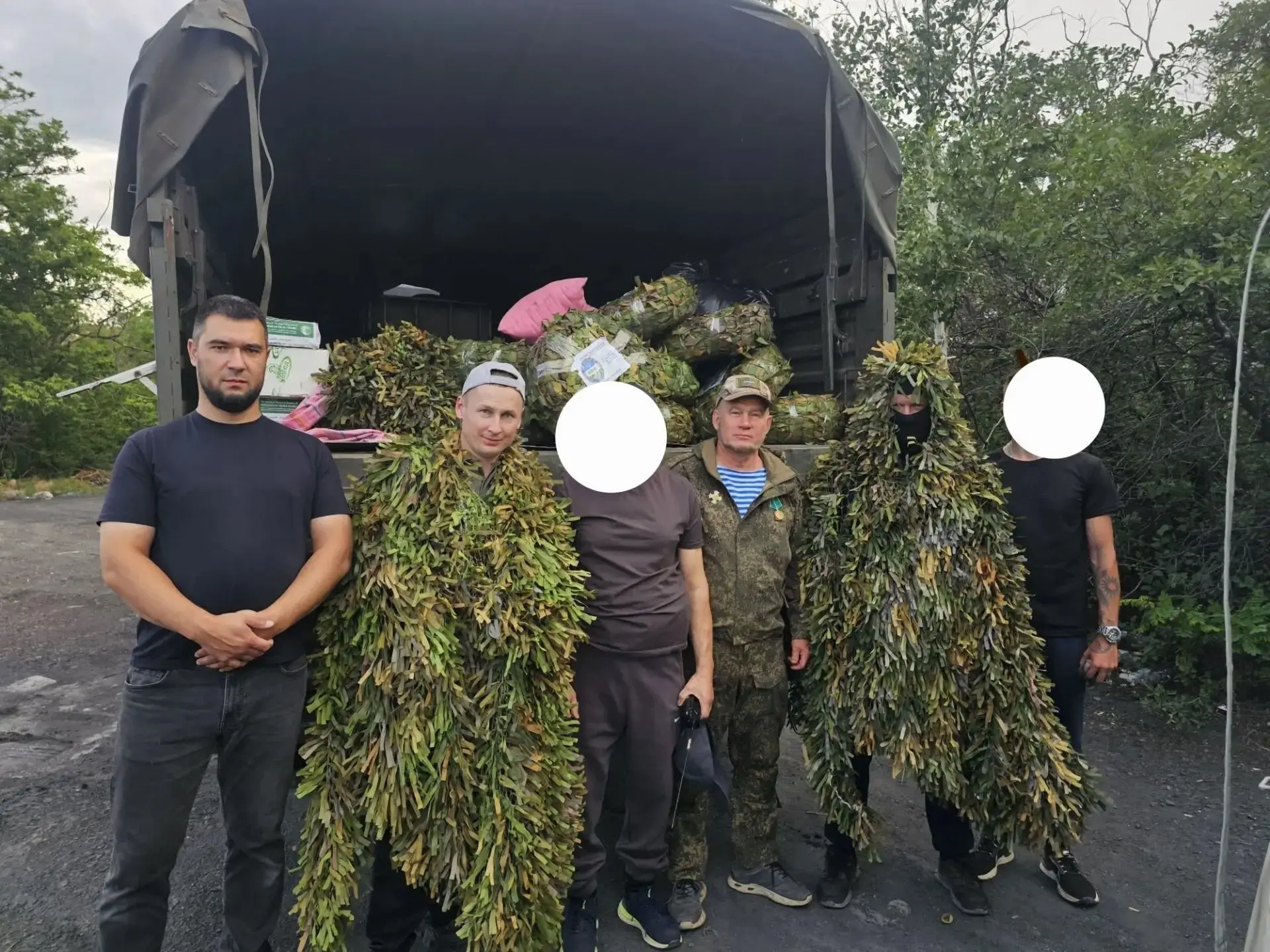 Волонтеры группы «Оберег» города Октябрьского и их соратники продолжают активно поддерживать наших б