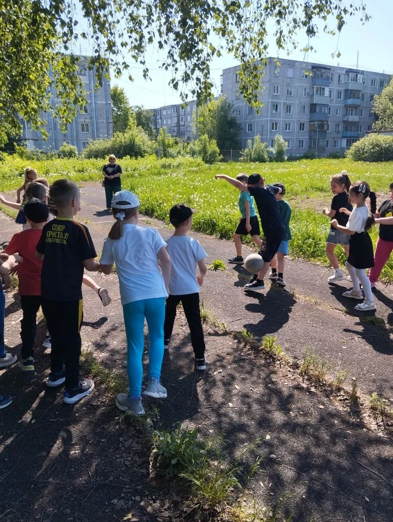 Важно не только учить буквы, но и беречь здоровье с детства! ✅  22 мая в 1Г и 1М прошёл тематический