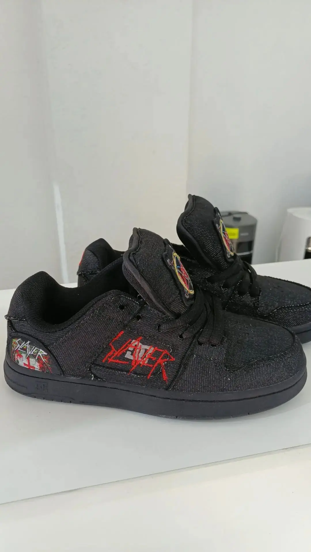 Кроссовки  — 1300₽