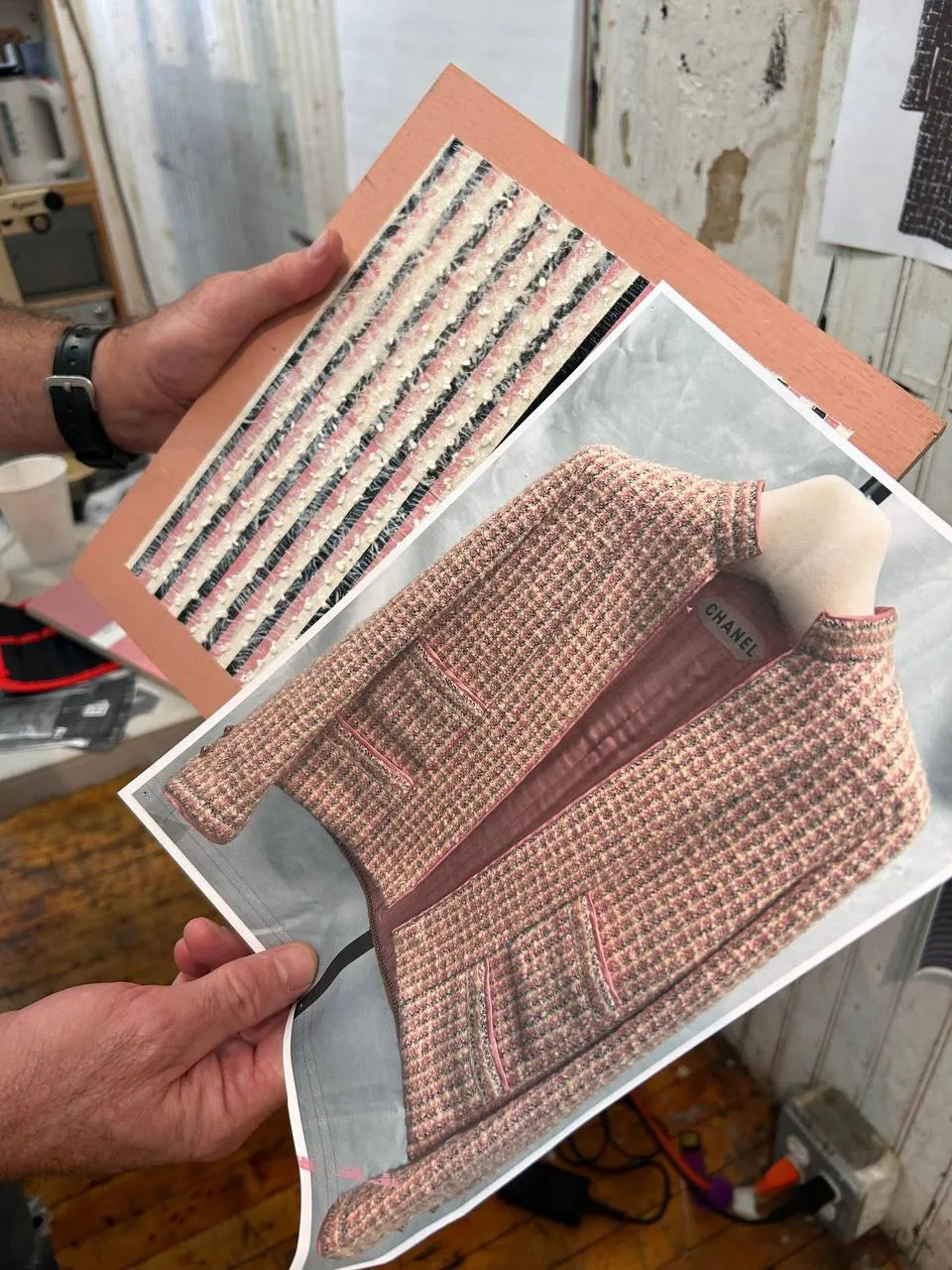 Мы уже рассказывали про необычный бутик Chanel, в интерпретации Тома Сакса в Нью-Йорке,...