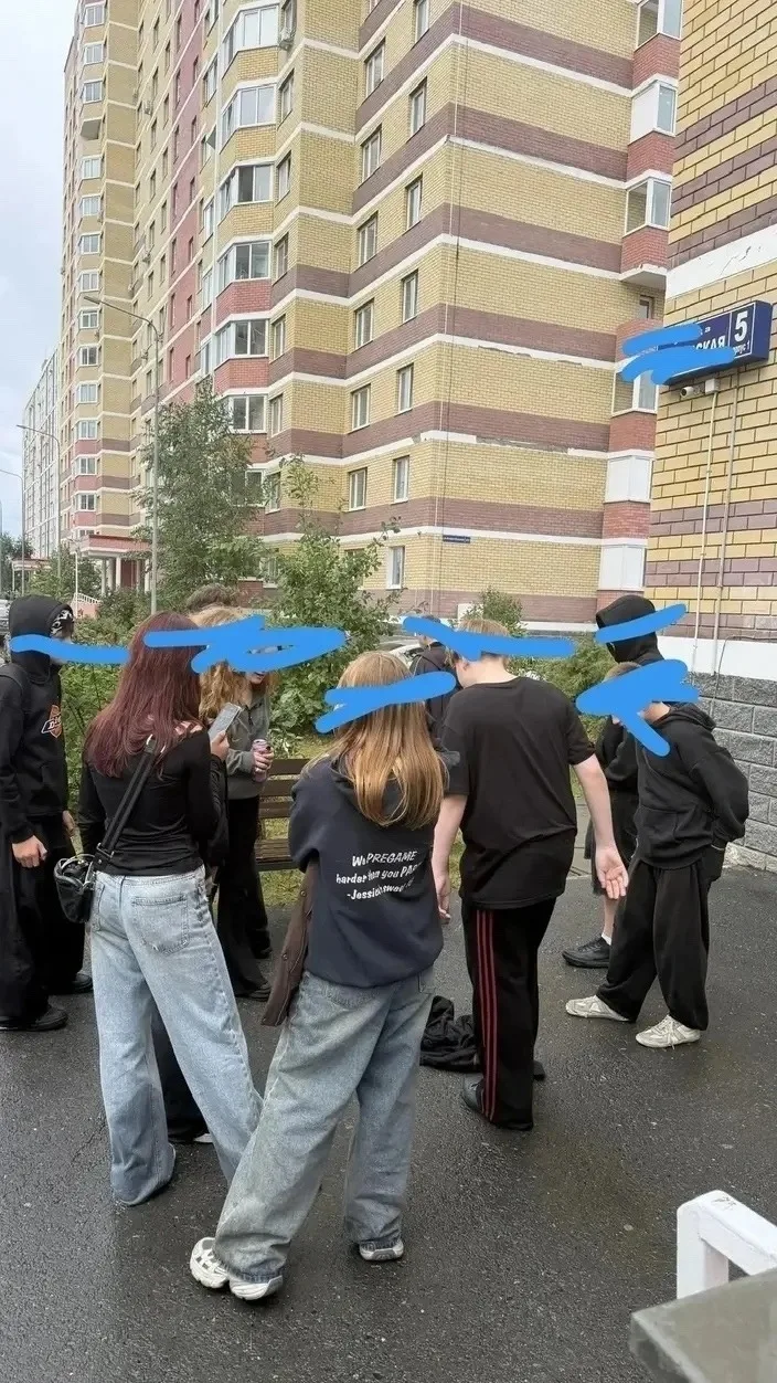 СРОЧНО! В Тюмени возбудили уголовное дело по факту избиения подростками ребенка на детс...