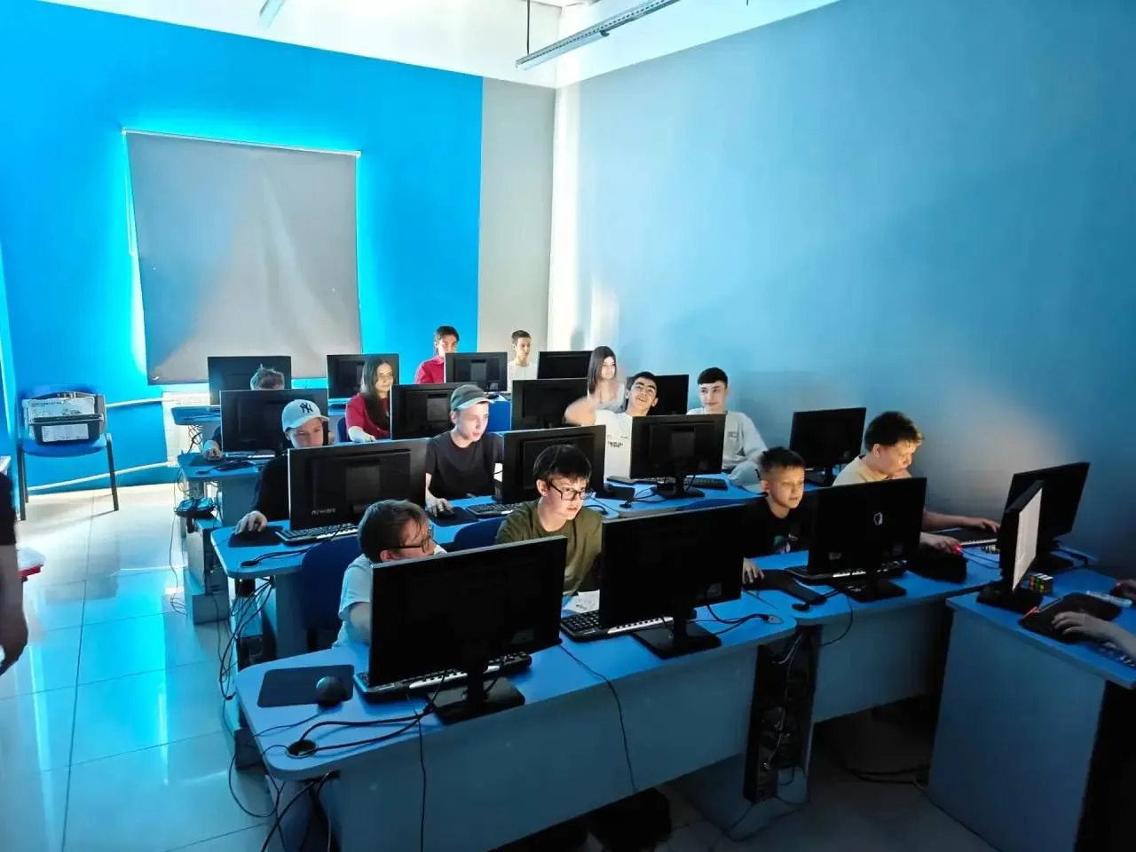 В Нижнекамске пройдет турнир по созданию виртуальной копии города в Minecraft — ищут участников

К ю