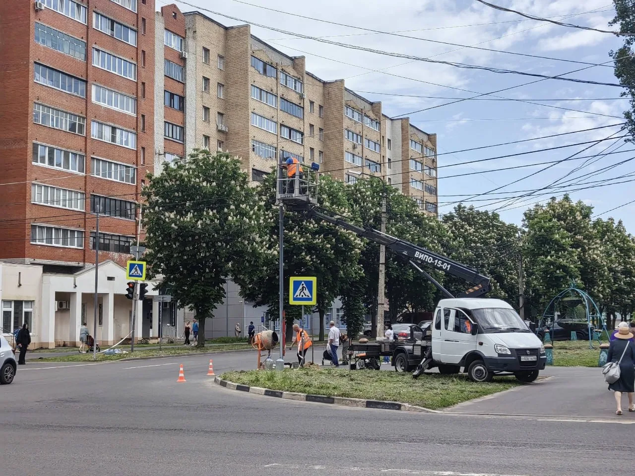 🚦 В Железногорске начали модернизацию светофора на перекрёстке улицы Ленина и Воинов-интернационалис