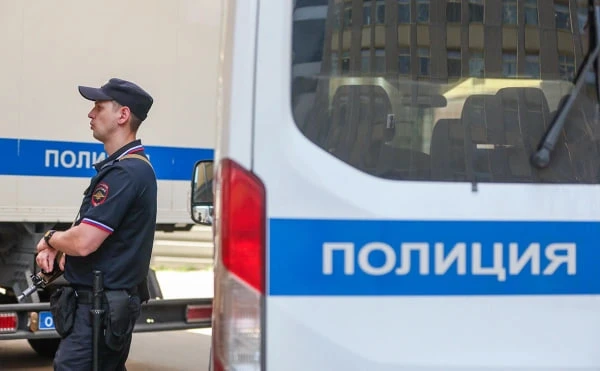Toʻydagi mushtlashuv: 6 ishtirokchi 7 yilgacha qamalishi mumkin   ▪️ 22-may kuni Moskvada politsiy