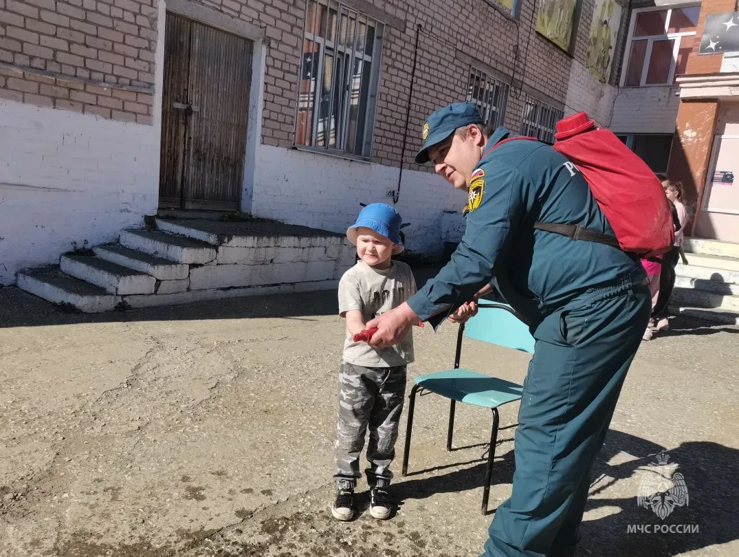 🚒 Не только весело, но и познавательно   👫 Весело и познавательно ребята из сельского центра культур