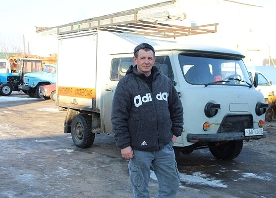 🚜 🚜    Коллектив Клетнянского коммунального предприятия отмечает профессиональный пра...