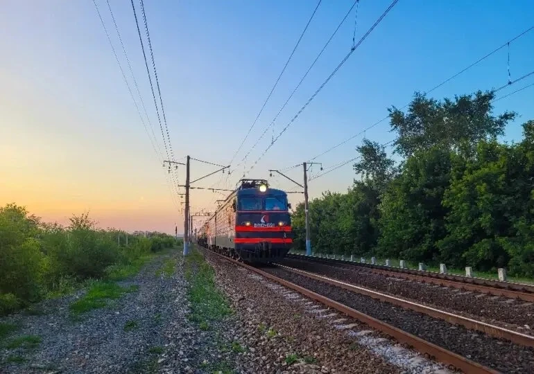 🚉 Госдума приняла закон о штрафах за незаконную продажу билетов на поезда дальнего сле...