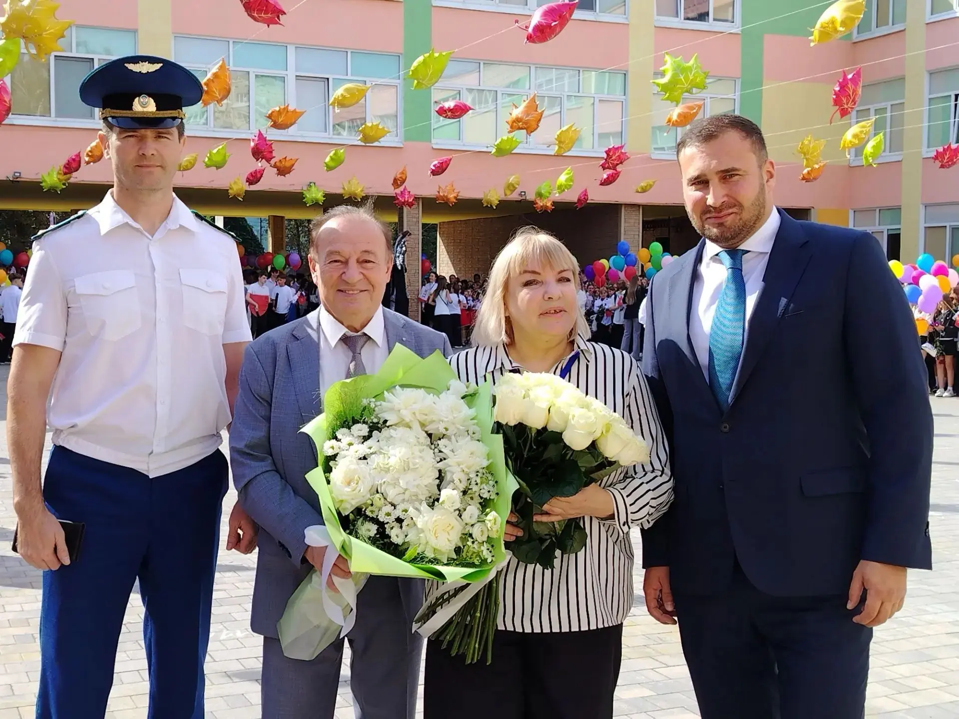 🎉 День знаний в старшем корпусе Гуманитарно‑математического лицея: особенный праздник ...