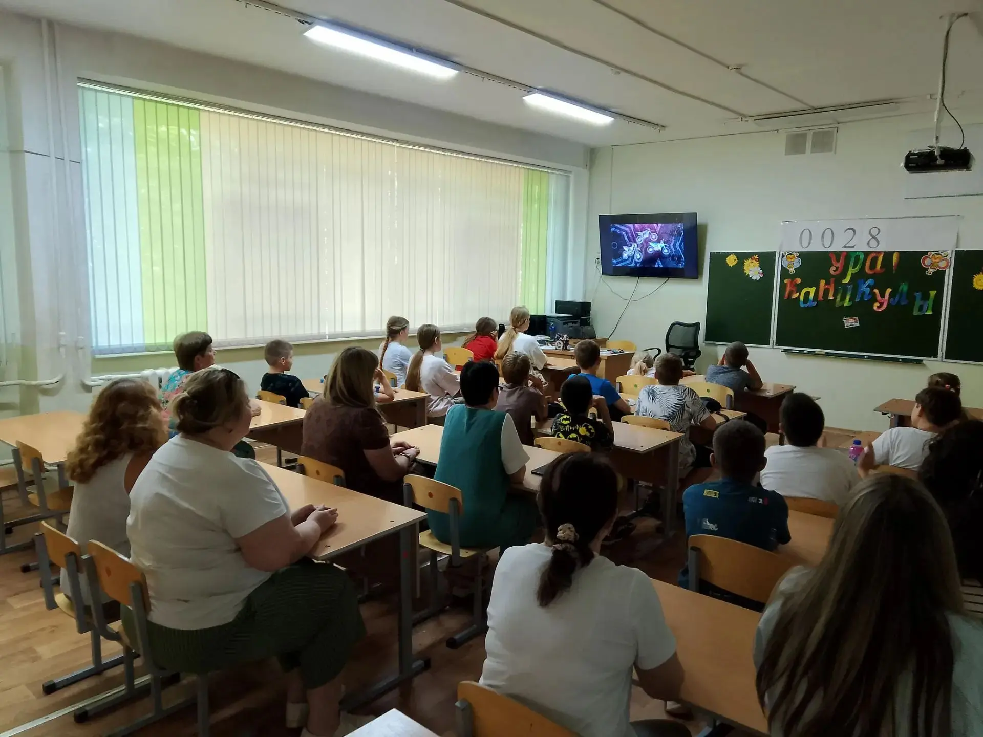 🎥 Фильм «Мотоцикл в руках ребенка: игрушка или опасность?»

    Уважаемые родители, педагоги и ребя