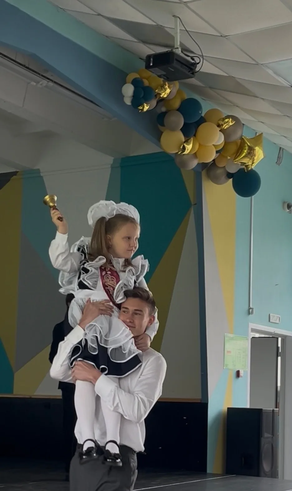 🍁Смотрим фотоальбом  «1 сентября 2026»: