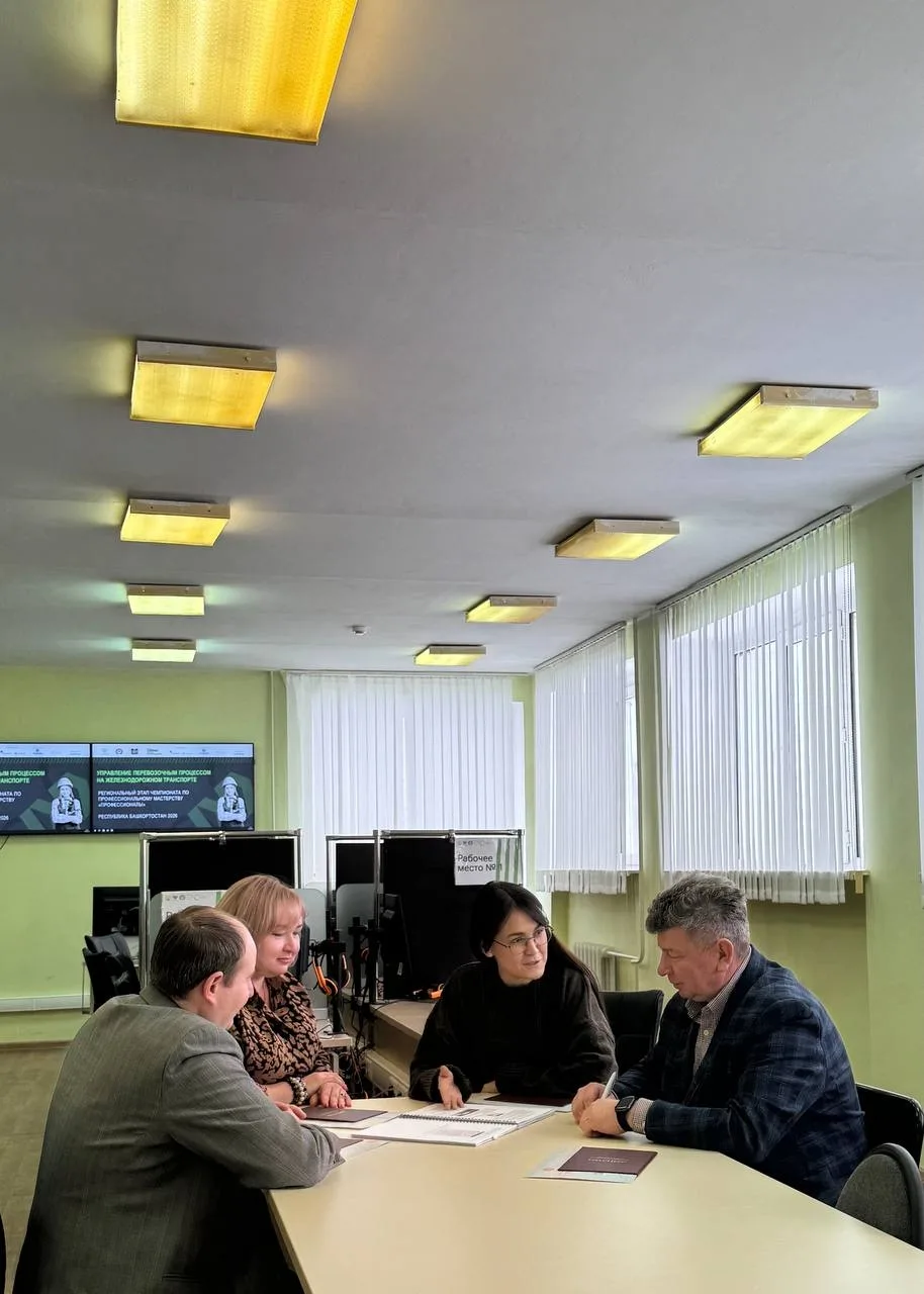 ПЕДАГОГИ – НАСТАВНИКИ  Наставничество - одна из наиболее эффективных форм профессиональной адаптации