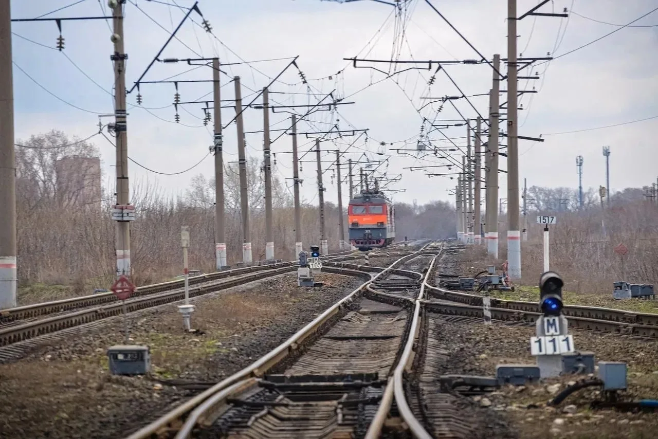 ❗В Оренбуржье террористы планировали сбросить с моста бомбу на поезд с грузом ВПК