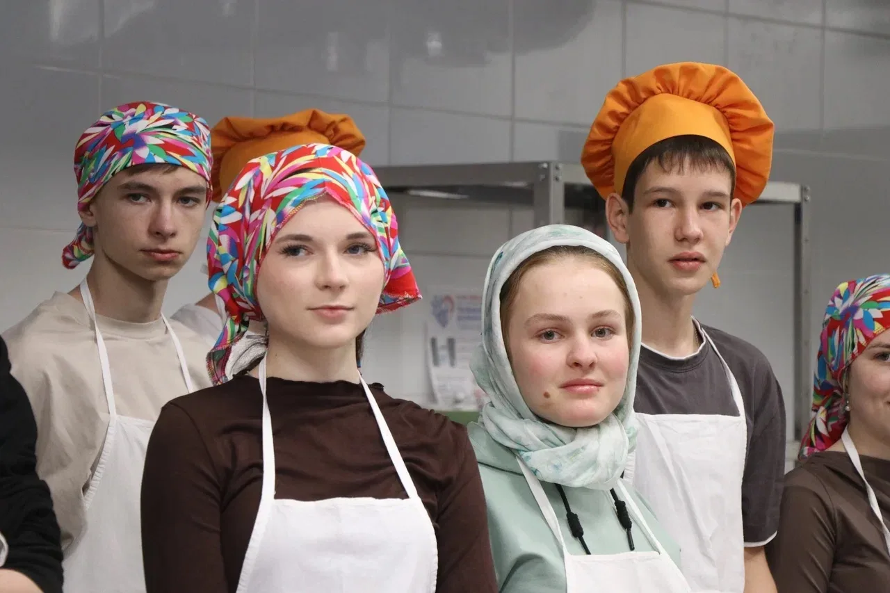 🧪 Магия на тарелке: проба «Сладкая икра»!  В рамках Единого дня открытых дверей ФП «Профессионалитет