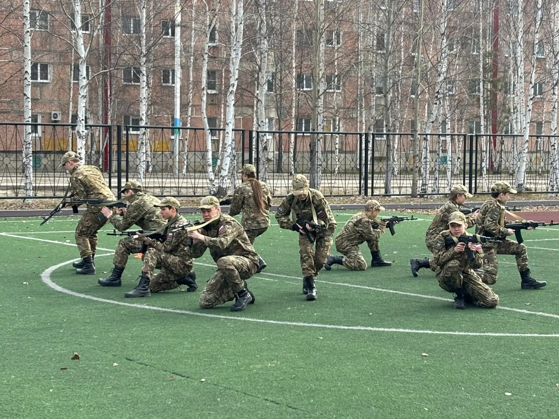 3 день муниципального этапа «Зарница 2.0» Сегодня средние и старшие отряды приняли участие в следующ