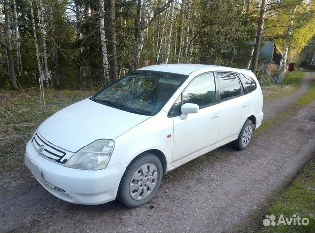 🚗 Модель: Honda Stream 1.7 AT, 2000, 480 000 км