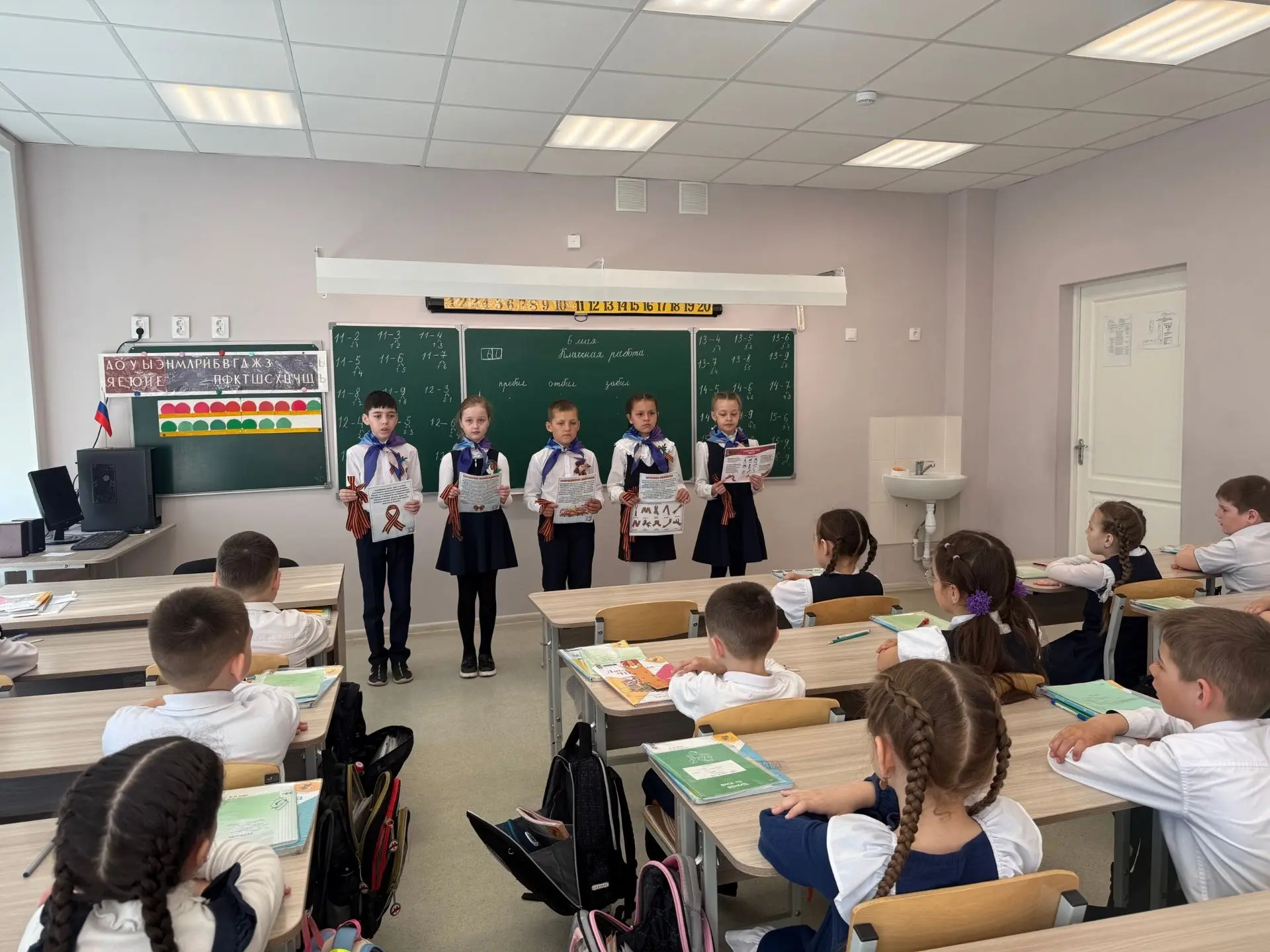 «Орлята» — хранителям памяти: передаём традицию дальше! Сегодня наши «Орлята» из 3 Г кл...