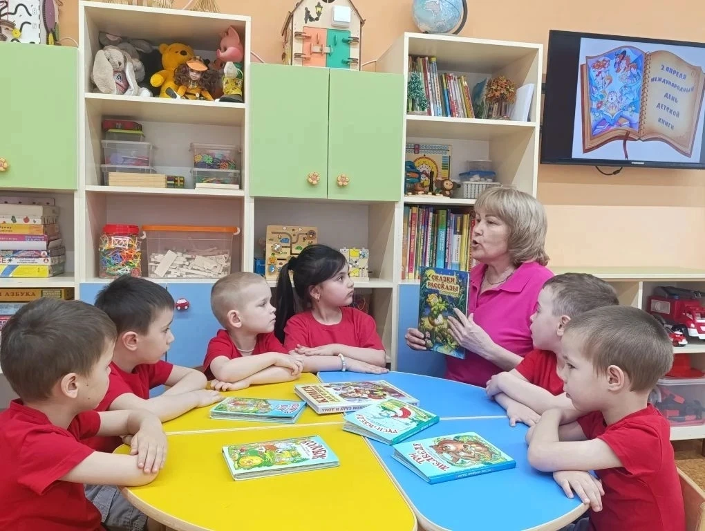 Книжек первые страницы