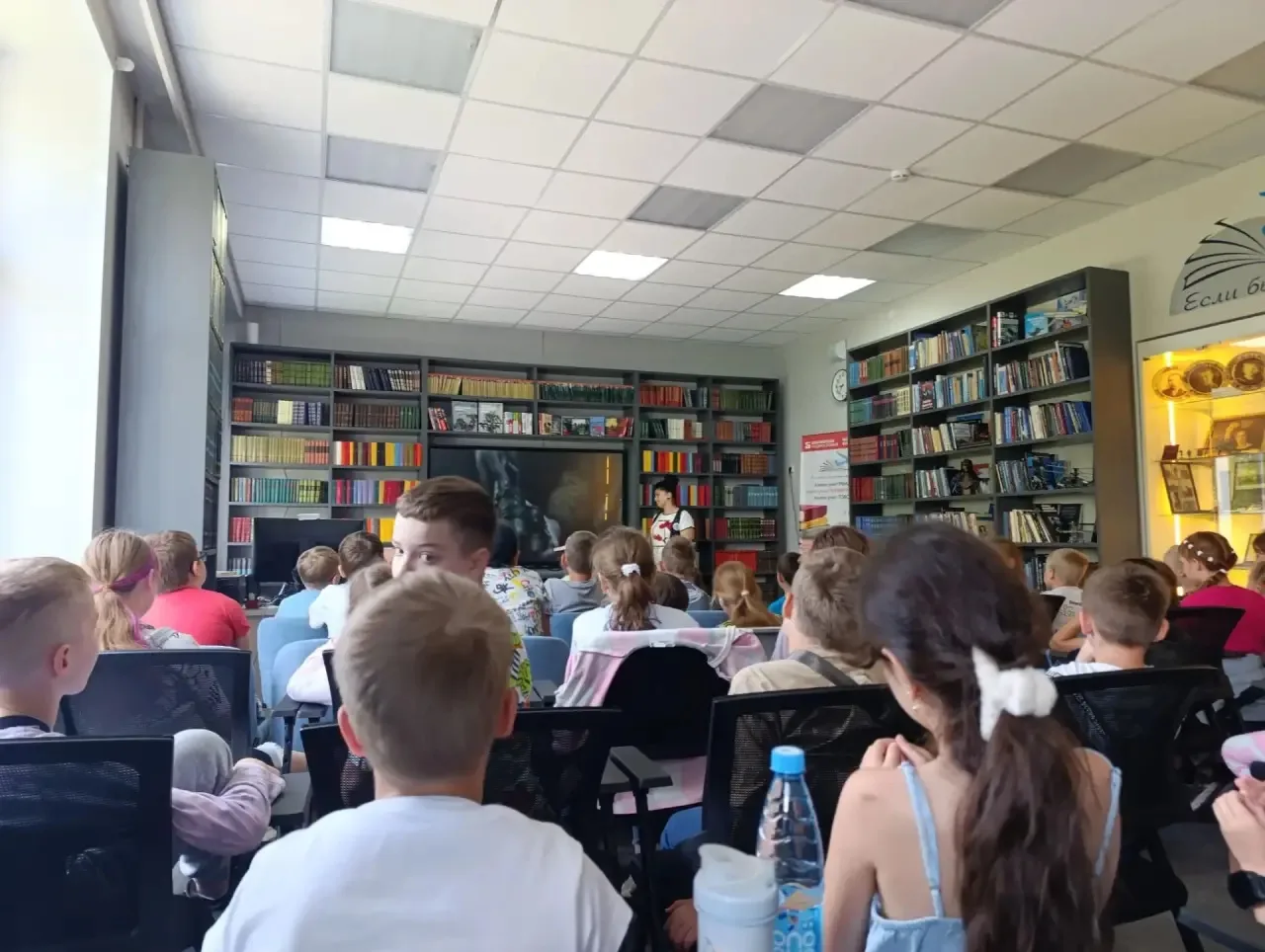 23.06  для детского лагеря «Титовец» прошёл патриотический час «Судьбы, ставшие историей». 

22 июня