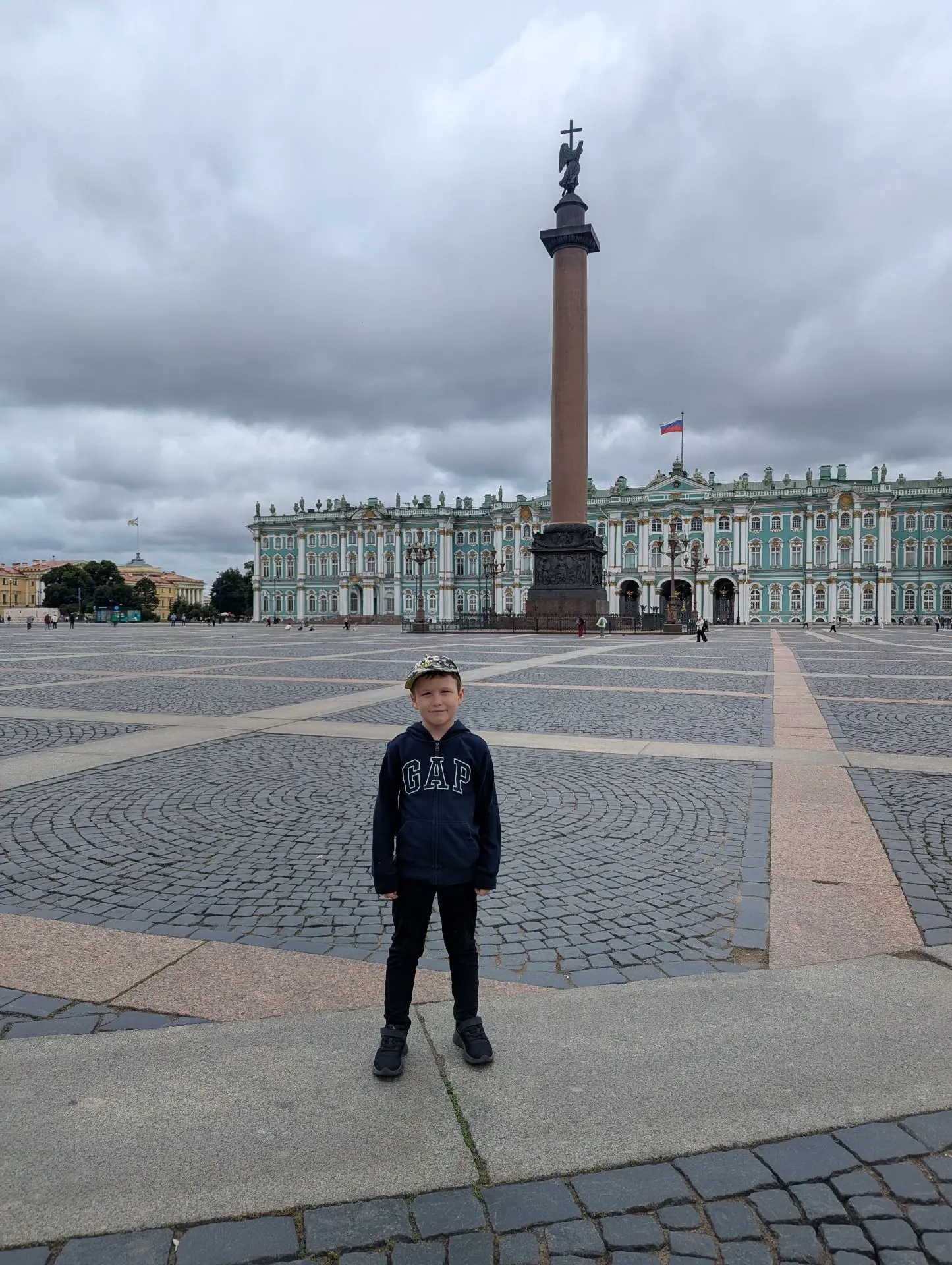 💫Мама первоклассника Максима и дочек-дошкольниц про путешествия
с детьми!

☀️🚂Лето – прекрасное вр