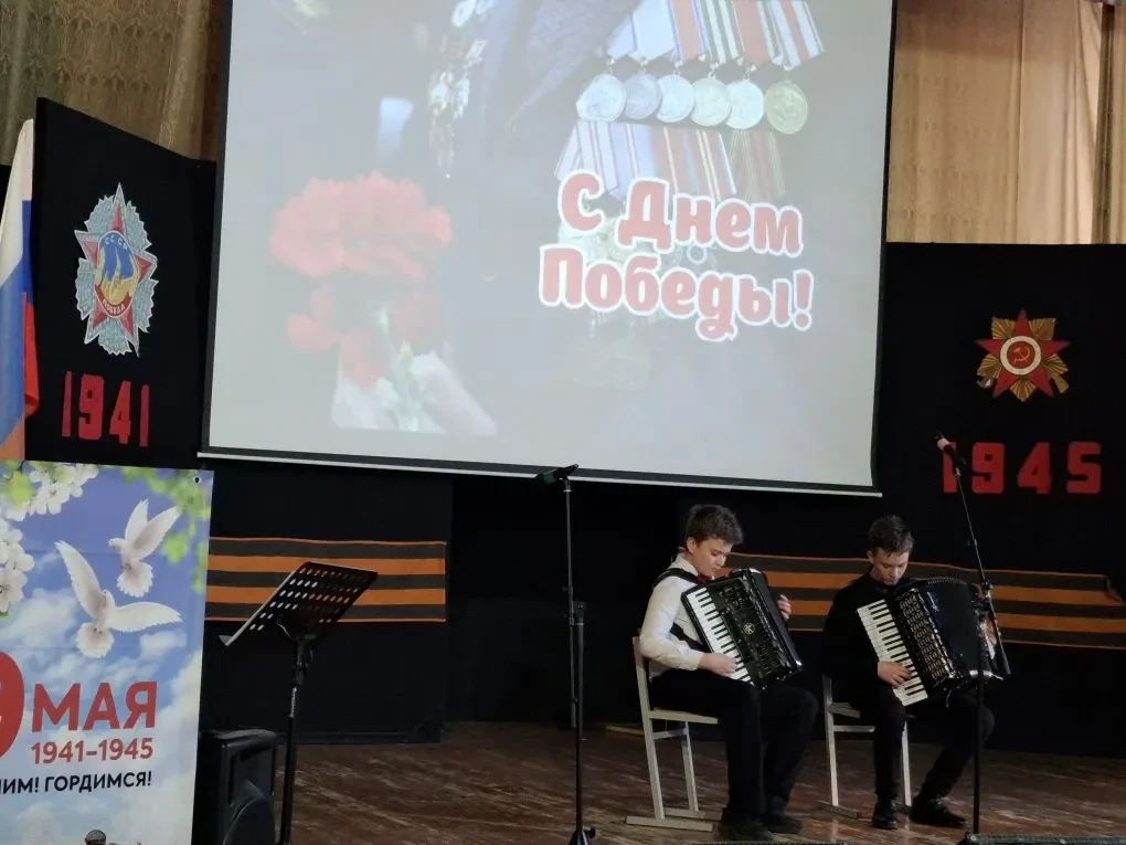 🎗🎼Сегодня в корпусе «Гимназия» состоялся концерт, посвящённый Дню Победы  💥Организатор мероприятия -
