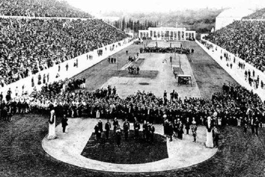 130 лет сегодня современной Олимпиаде. 6 апреля 1896 года ее впервые открыли в Афинах. Началась исто