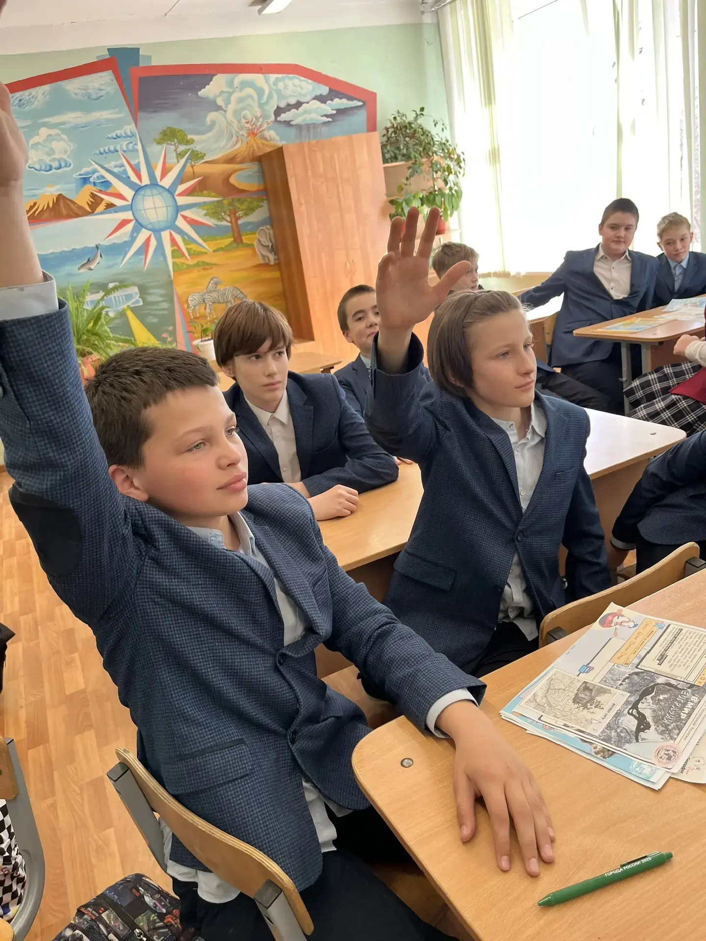 🗺️ Путешествие по России, не выходя из класса 🗺️    17 апреля наш Лицей присоединился к Всероссийско