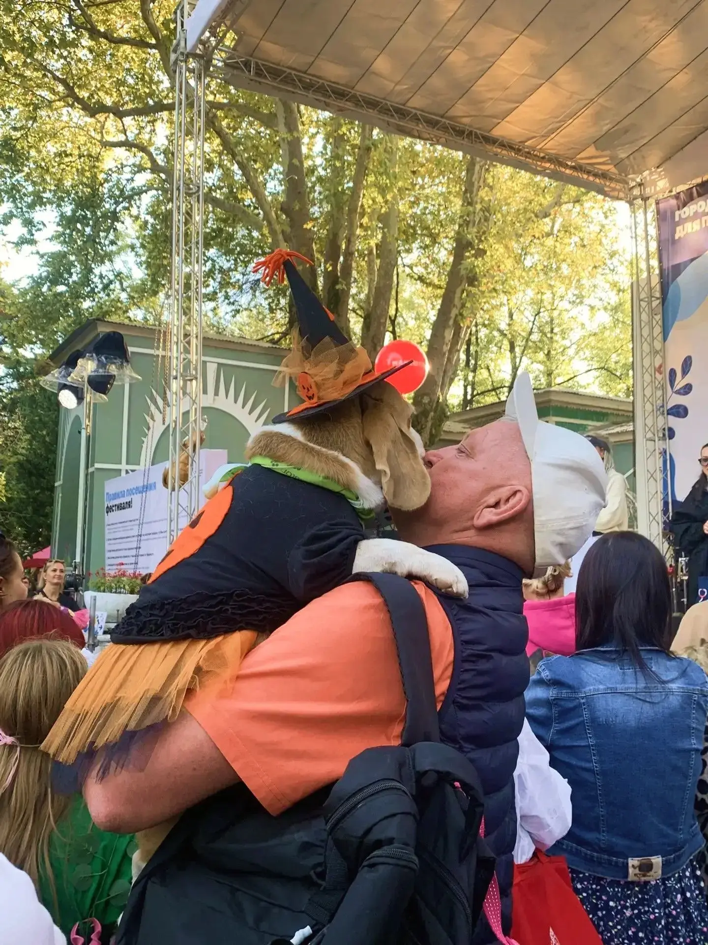 🐾 А вы знали, что в эти выходные наши волонтеры оказались в самом хвостатом месте Сочи...