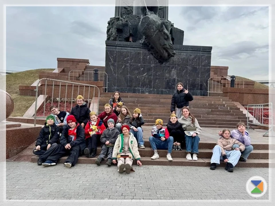 ⭐ ПОДВИГ НАРОДА ⭐  28 марта ученики 5б класса отправились в Парк Победы на Поклонной горе, где посет