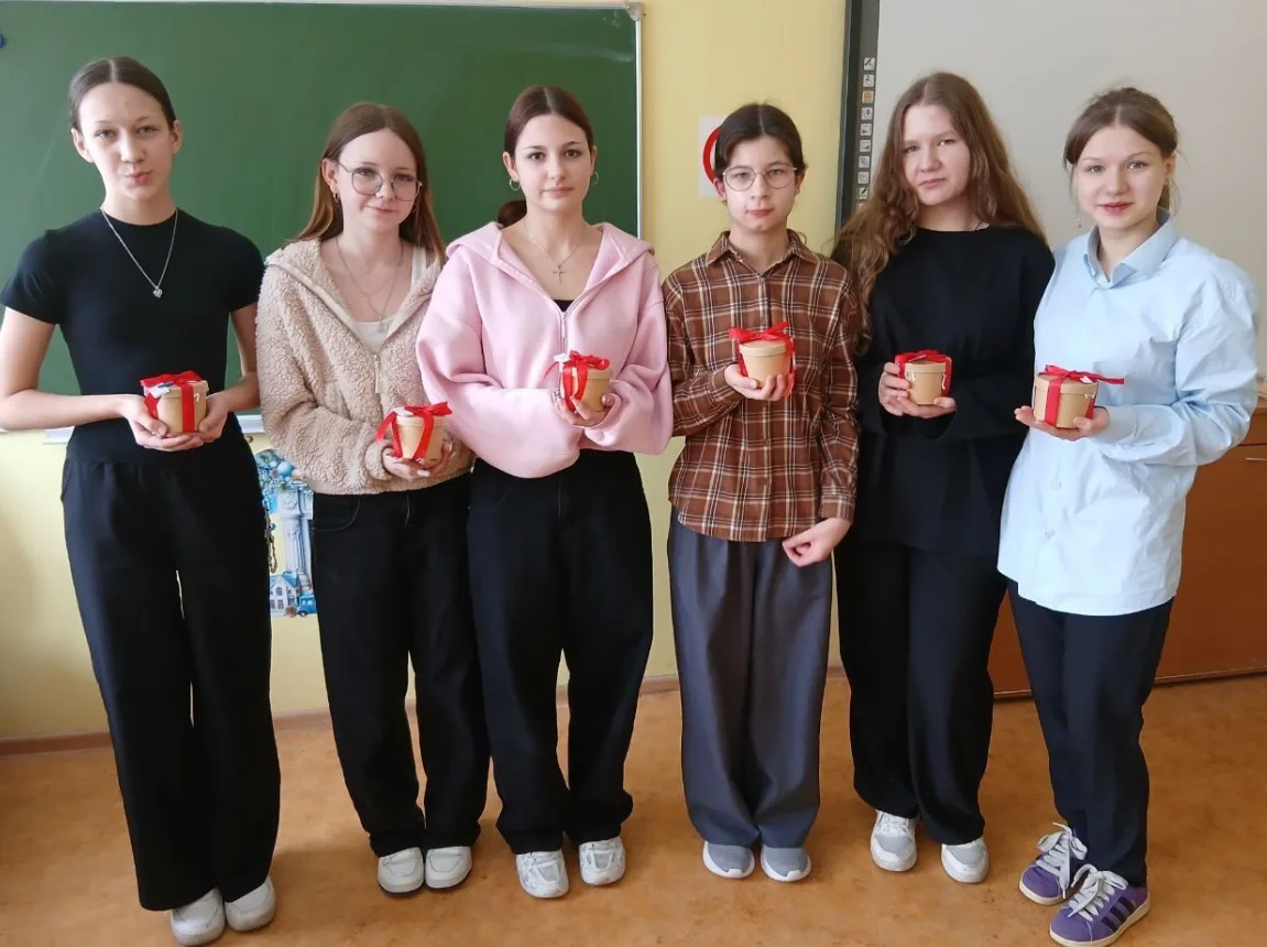 Масленица — традиционный русский праздник, символизирующий проводы зимы и встречу весны. Это событие