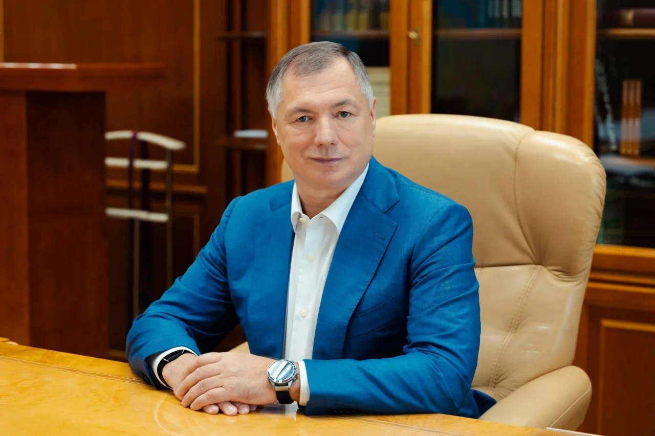 Марат Хуснуллин: к 2030 году Донбасс и Новороссию планируют вывести на среднероссийский...