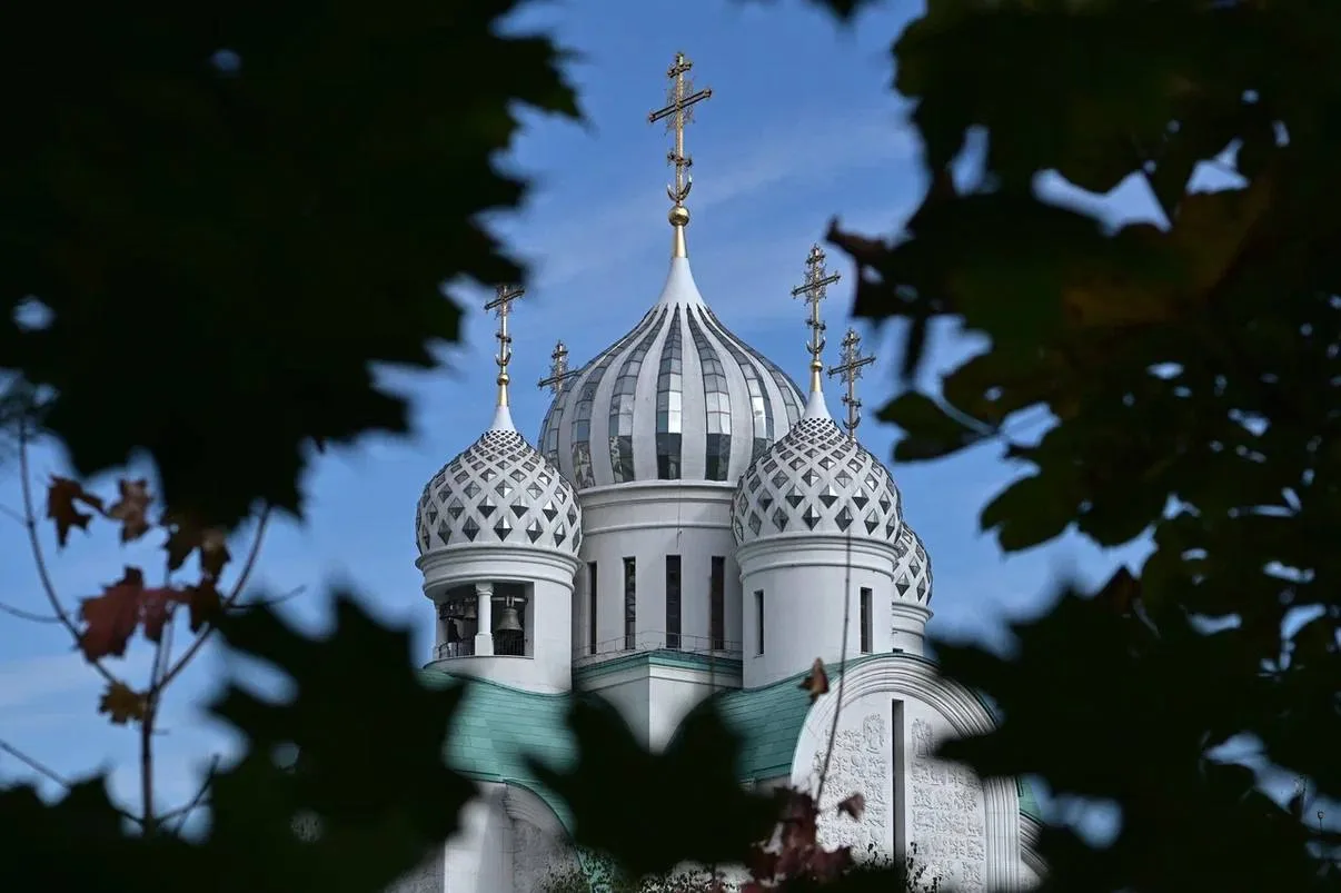 В Никольском соборе Павшинской поймы прошёл очень тёплый и важный день – семь семей уча...