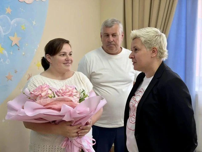 ⚡️Одиннадцатый ребенок родился в многодетной семье Владимира и Светланы Пукиш из города Кинель. Тепе