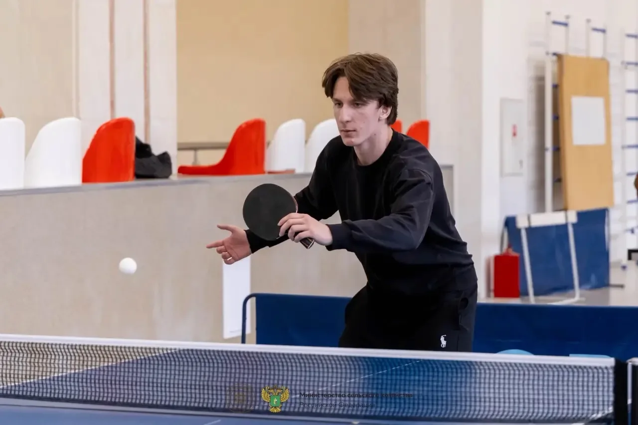 Говорят, настольный теннис любят миллионеры! 🏓🏆  Завершился этап по настольному теннису проекта «Агр
