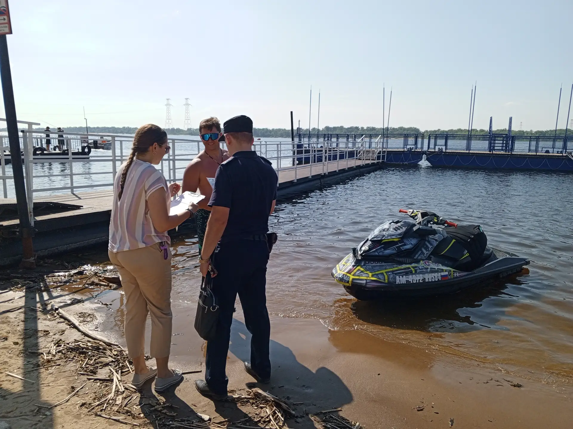 Профилактический рейд по безопасности на воде прошёл в Балаково

22 июля 2026 года специалисты МКУ «