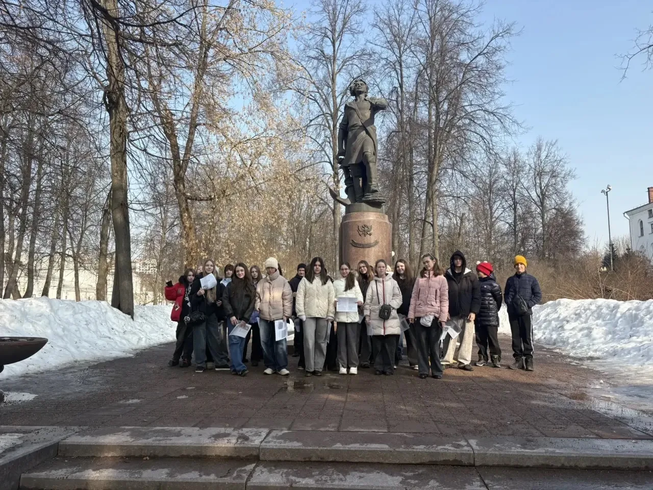 🏛 Учебный день в музее-усадьбе  Ученики провели необычный учебный день в Музей‑усадьба «Измайлово». 