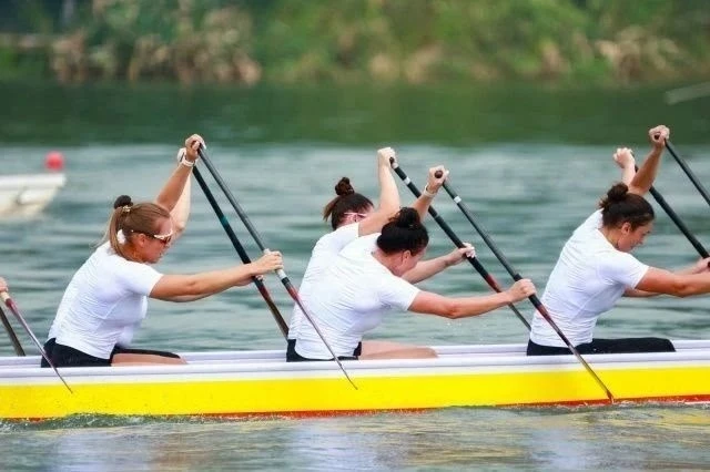 🏆 Новгородка завоевала серебро на чемпионате мира в Китае по гребле на «драконах»