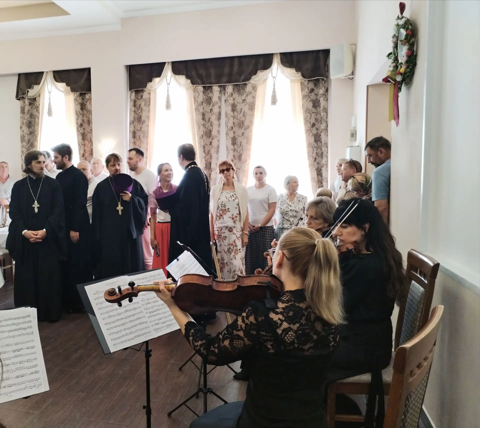 Музыка и благодать: в сочинском храме Преображения Господня почтили 115-летие святыни и...