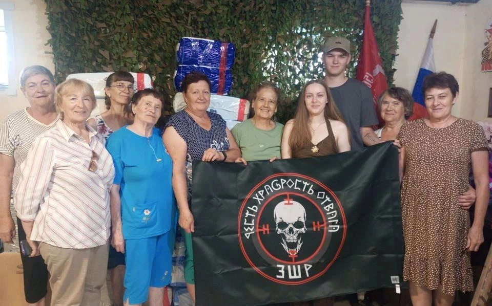 🇷🇺Настоящая сила — в единстве! ❤️

Сегодня наш советник директора по воспитаю присоединилась к вол