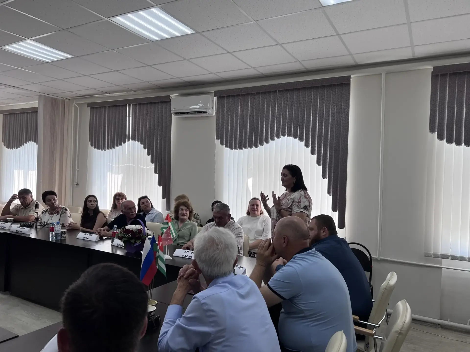 24 июля  РМБУК "ЦРБ им. К. Л. Мхце" принимала важных гостей — делегацию из Республики Абхазия и пред