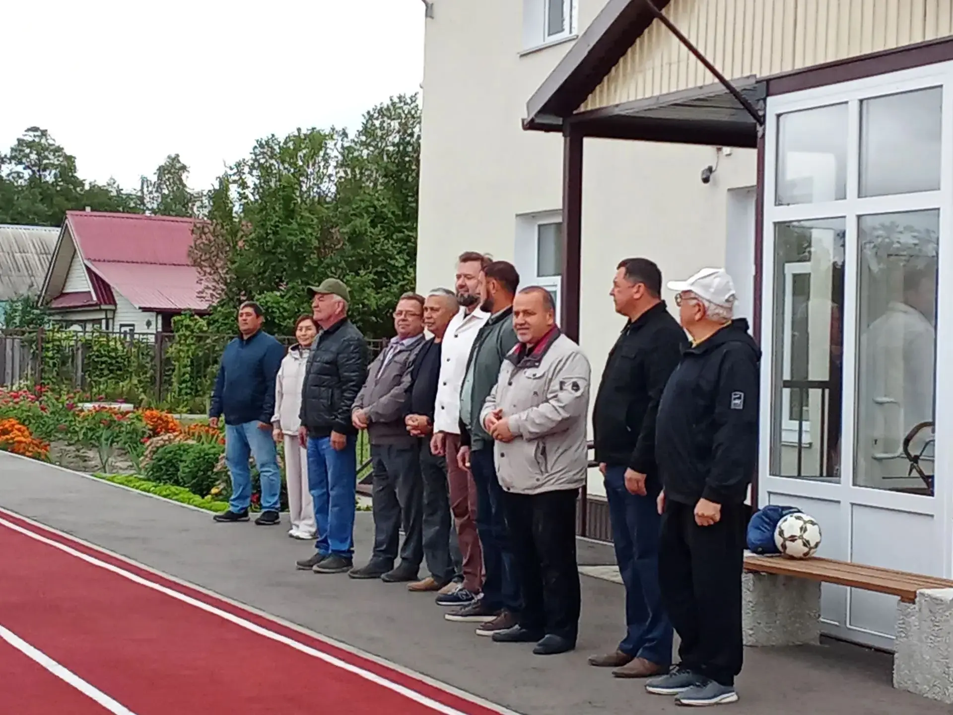 15 августа в детско-юношеской спортивной школе Сосновоборского района на стадионе «Труд...