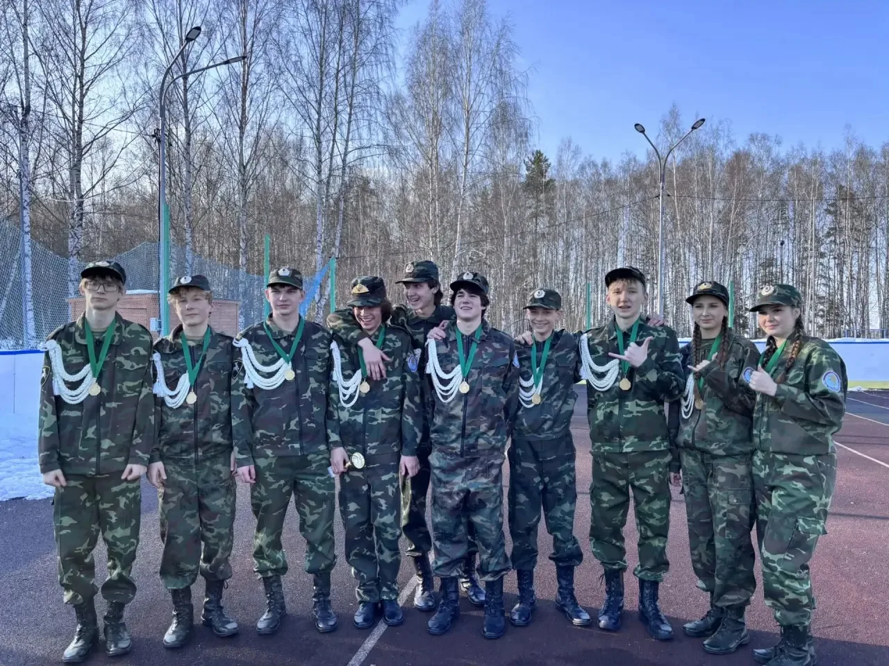 🪖🇷🇺 «Зарница 2.0» 🪖🇷🇺

Завершился муниципальный этап военно-патриотической игры «Зарница 2.0».