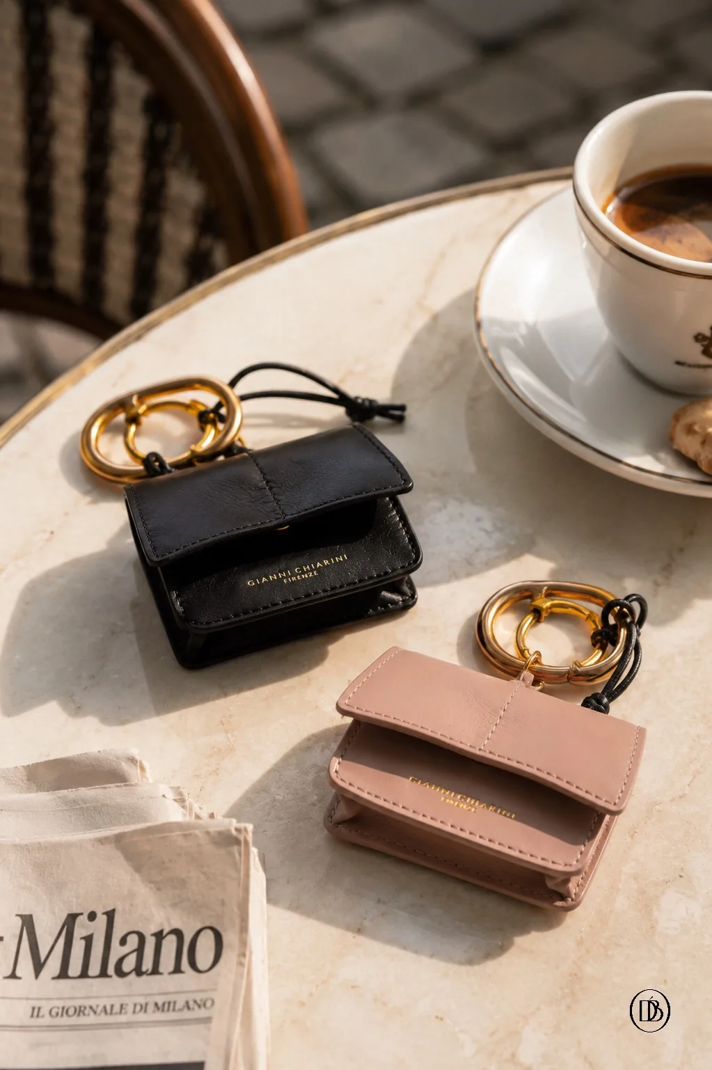 Наши руки не для скуки🙊
Брелок GIANNI CHIARINI 
7500₽