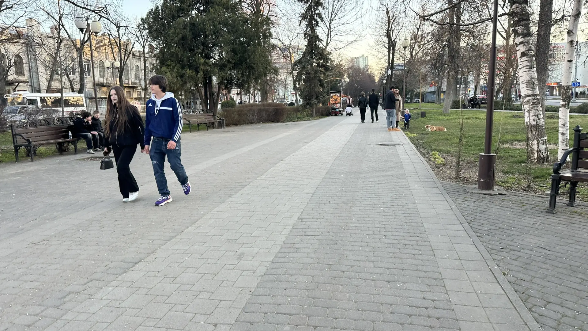 🥰А вот и наши красивые люди. Так у нас сегодня на улице)   ❤️Хорошего вечера!
