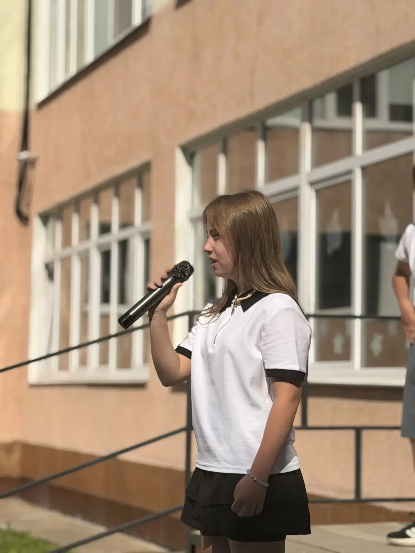 НЕТ ЗЕМЛИ КРАСИВЕЙ ,
ЧЕМ МОЯ РОССИЯ!
В преддверии празднования Дня России в пришкольном лагере "Тула
