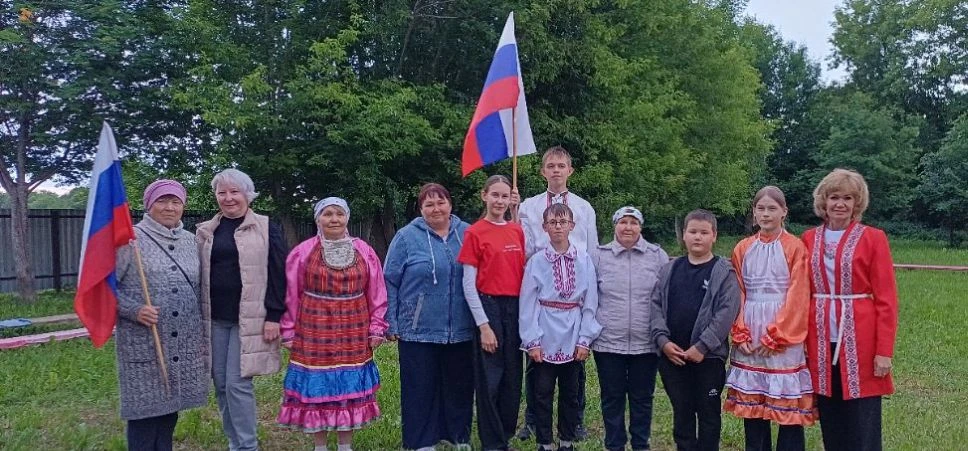 🇷🇺ДЕНЬ РОССИИ
Дорогие друзья!
Поздравляем вас с Днем России! Величие и мощь нашей страны вызывает 