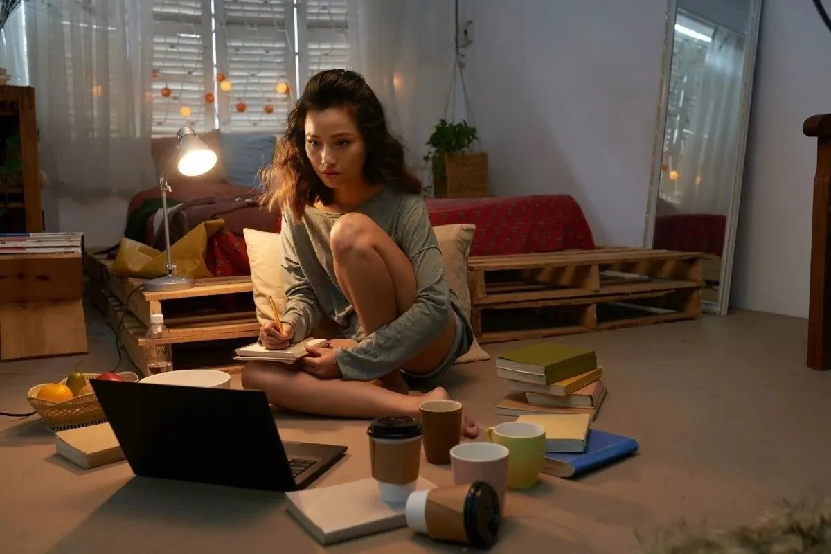 🛠Новый тренд «Side hustle» в США
 
Side Hustle — «деятельность на стороне», приносящая дополнительн